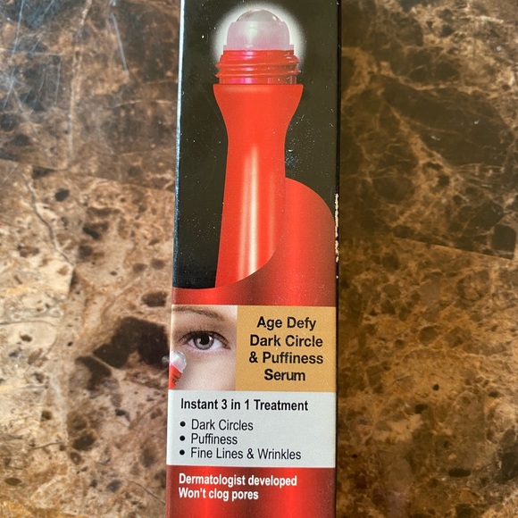 Age Defy Dark Circle & Puffiness Serum ( New in Box ) - Picture 1 of 4